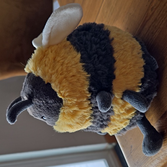 Jellycat Albee Bee 🐝 6.3x4.3x4.7" Soft & Plush NWT - Picture 6 of 10